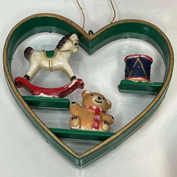 Vintage Christmas Tree Ornaments Lot of 6 - Picture 5 of 14